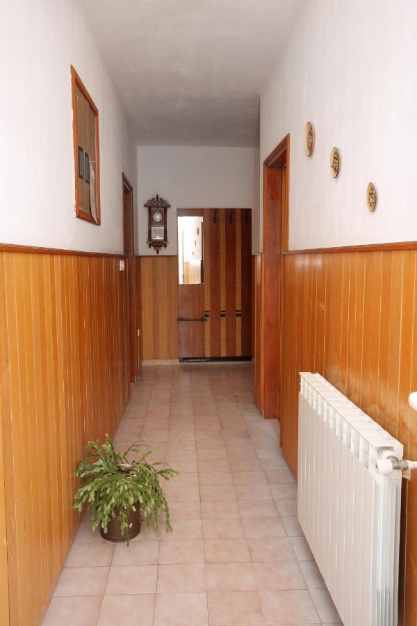 Apartments With A Parking Space Kampor, Rab - 5032 Dış mekan fotoğraf